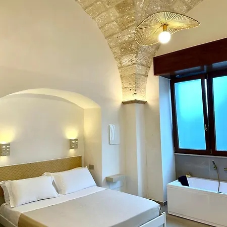 Harmonia Boutique 4*